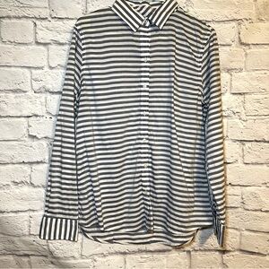 Banana Republic soft wash shirt blue and white striped button down size Large